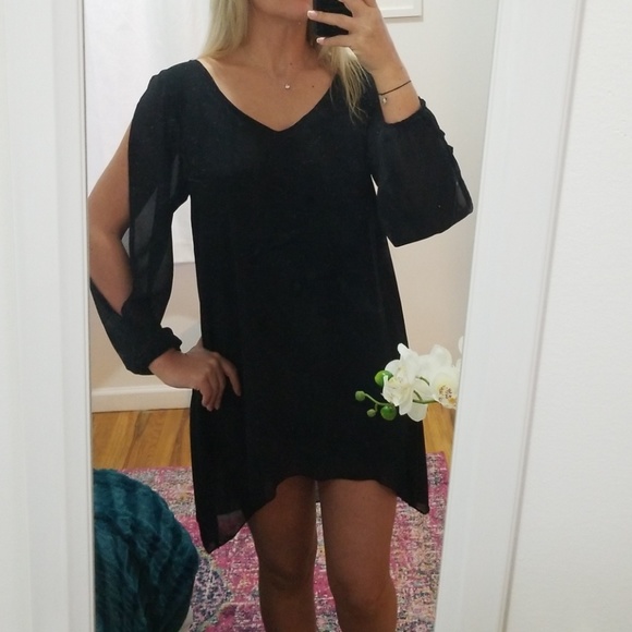 V-Neck Long Split Sleeve Mini Dress - Picture 2 of 5
